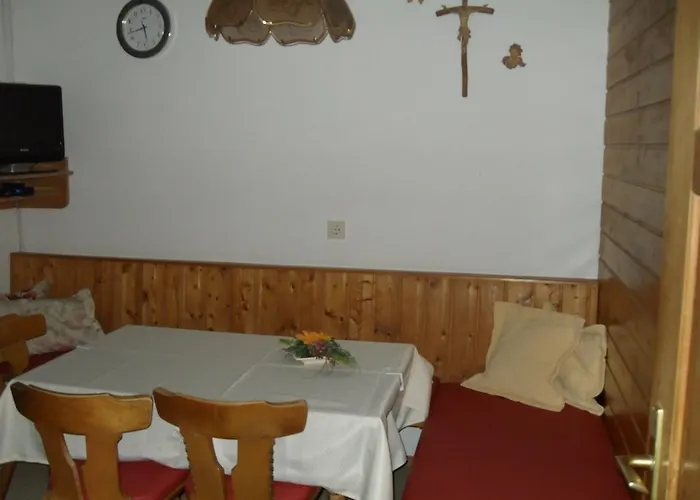 アパート Haus Schellenschmied ペットイ・アム・アールベルク